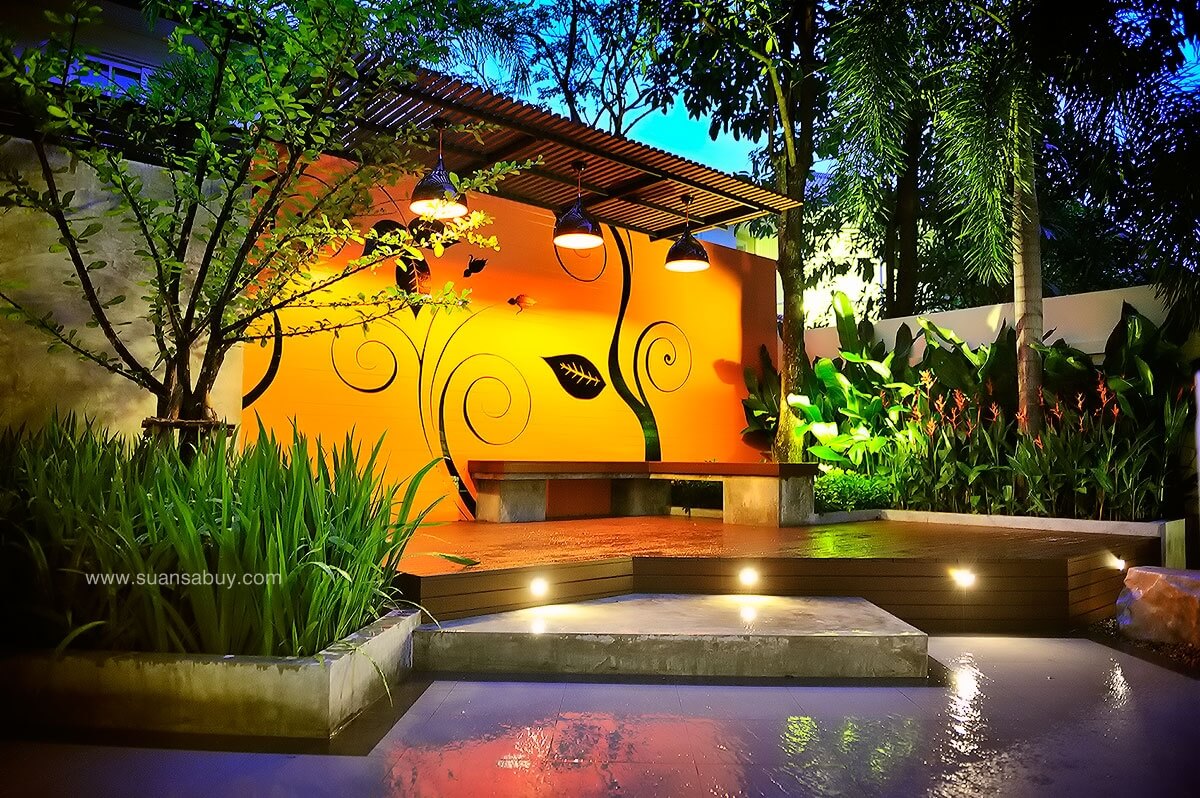 The Colourful Garden